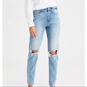 American eagle mom jeans